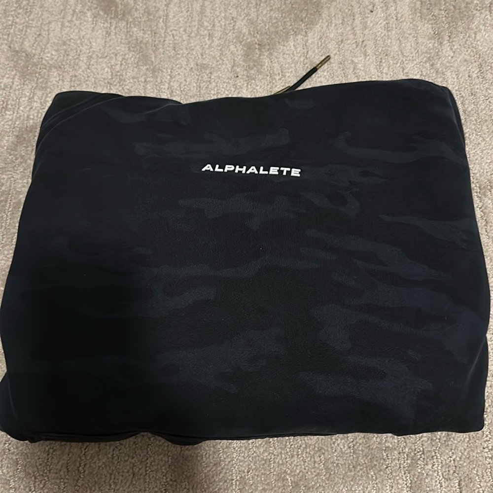 black camo alphalete hoodie